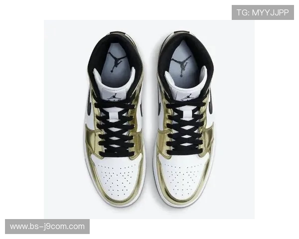 围绕液态金足球鞋探索未来运动装备创新趋势与设计风尚潮流演进洞察